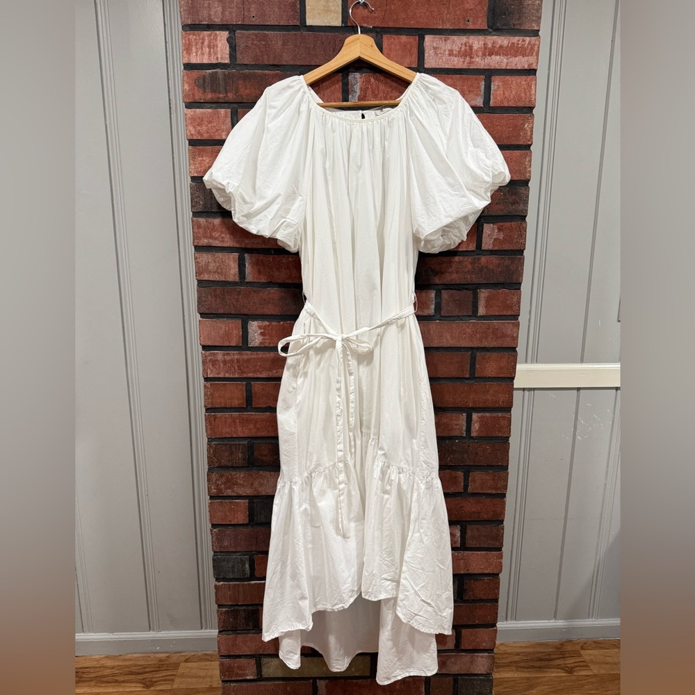 urban Outfitter  White Puff Sleeve Dress